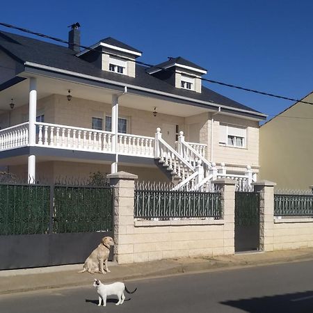 فيلا Alcoba de la Riberaفي Miradoralaribera Chalet Rural المظهر الخارجي الصورة